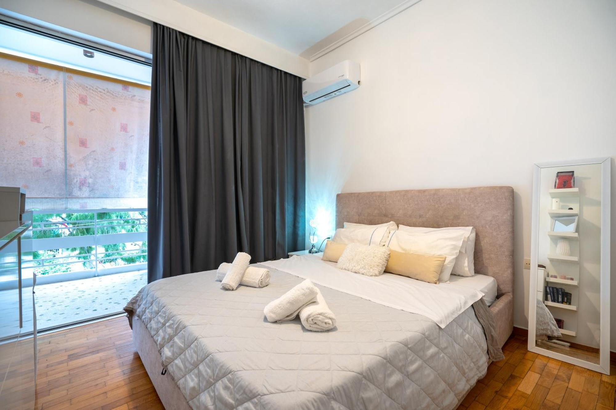 Neo Irakleio Train St. 1 Bedrm 4 Pers. Apartment Athena Bagian luar foto